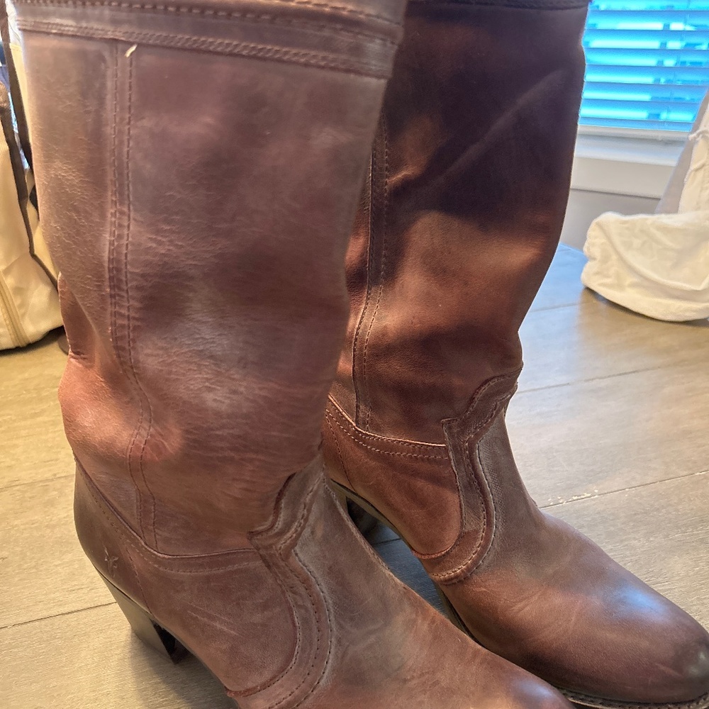 Frye Jane boots tall brown size 11